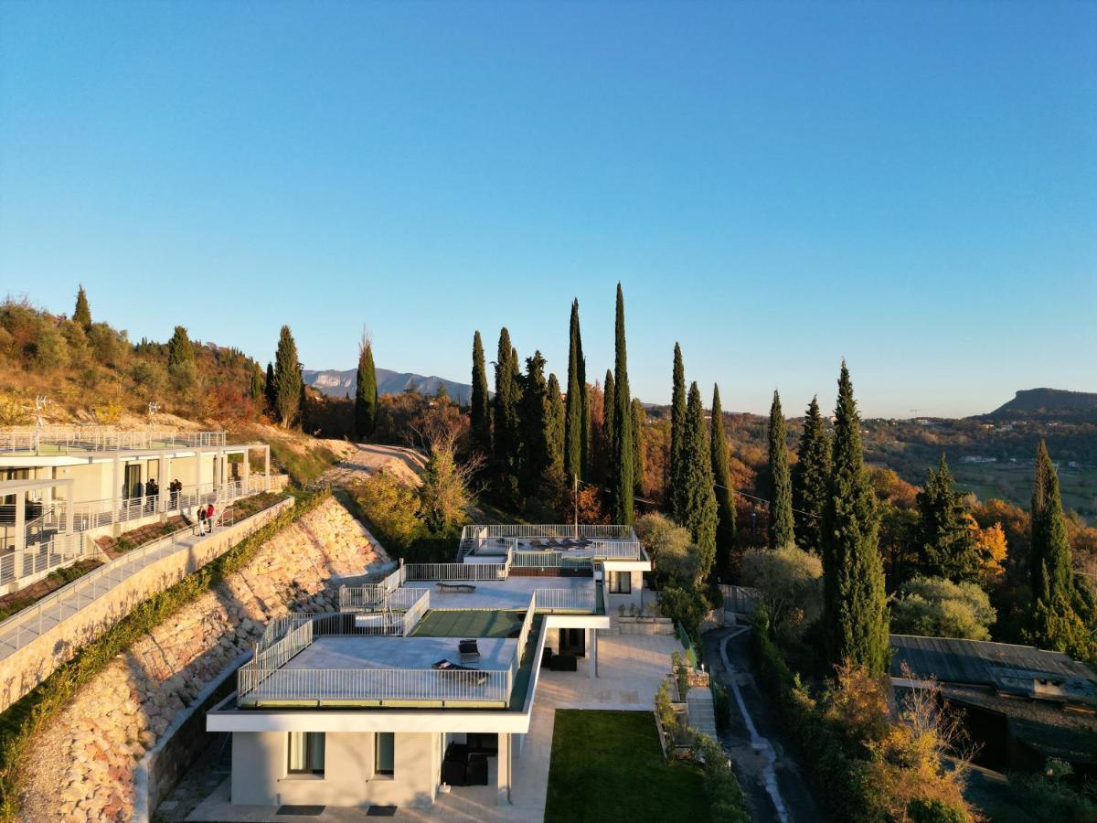 Sunset Lodge - Enjoy Holiday Garda  Buitenkant foto